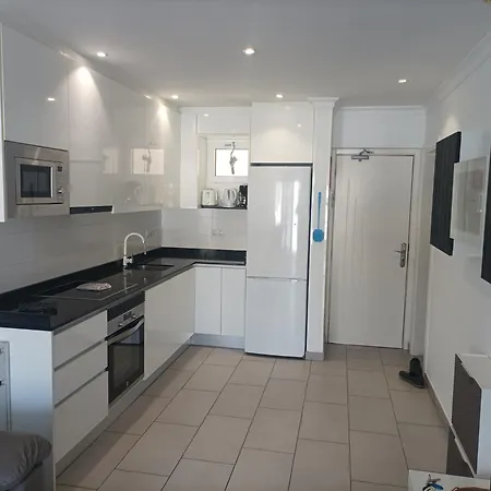 Solaris - Refurbished, Floor, Sea Views Apartment *